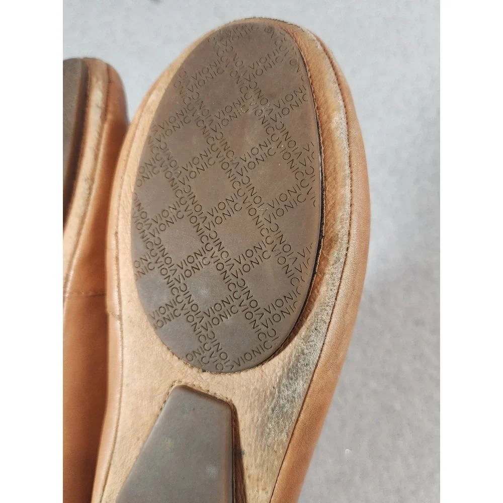 Vionic Sydney Loafers Womens 8 Tan Leather Orthaheel Driving Mocs 456SYDNEY